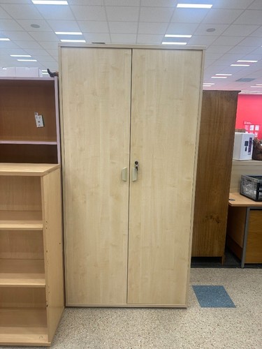 Lockable solid wood - solid, tall