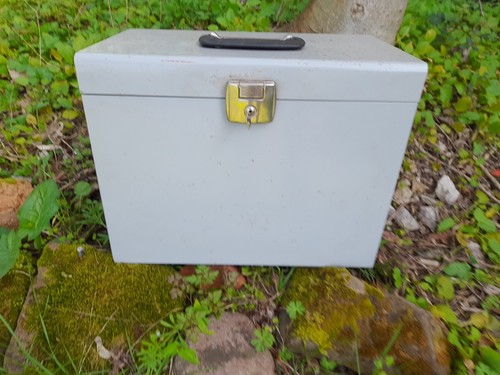 Metal storage box lockable - metal,